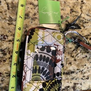 Vera Bradley Nwt wristlet
